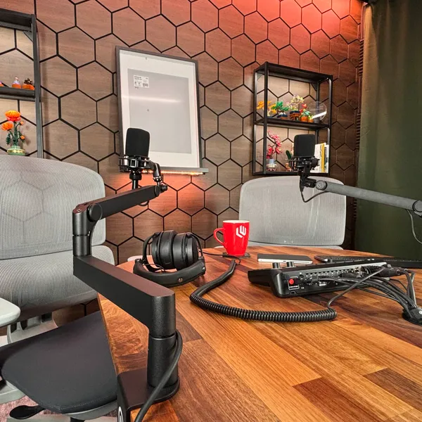 Studio – control desk